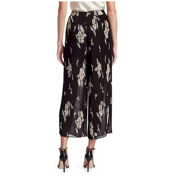 Cropped Wide Leg Pants