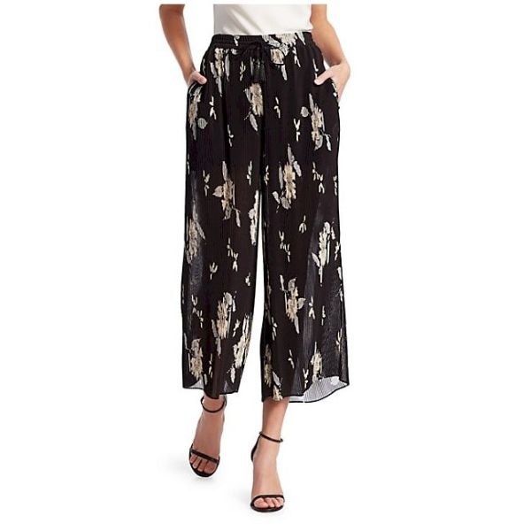 Cropped Wide Leg Pants